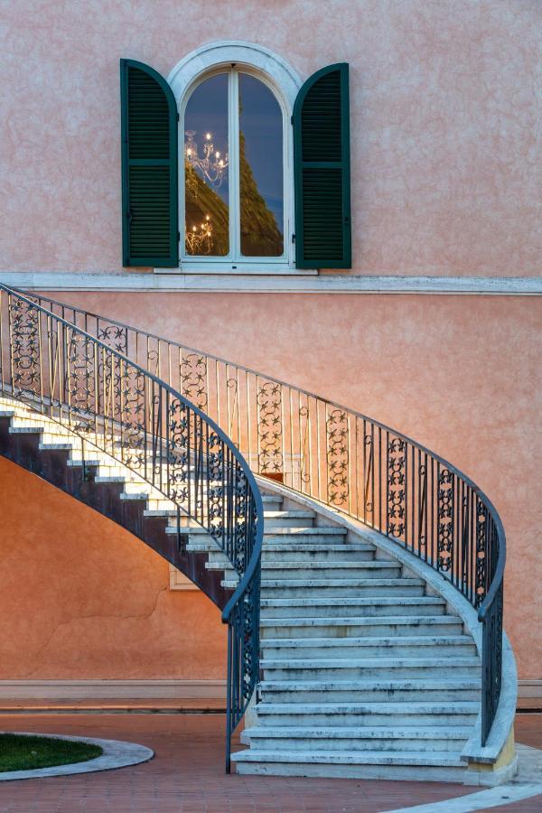 Villa Valentini Bonaparte Pozzuolo Bagian luar foto